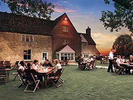 The Old Lodge Stroud  Exteriör bild